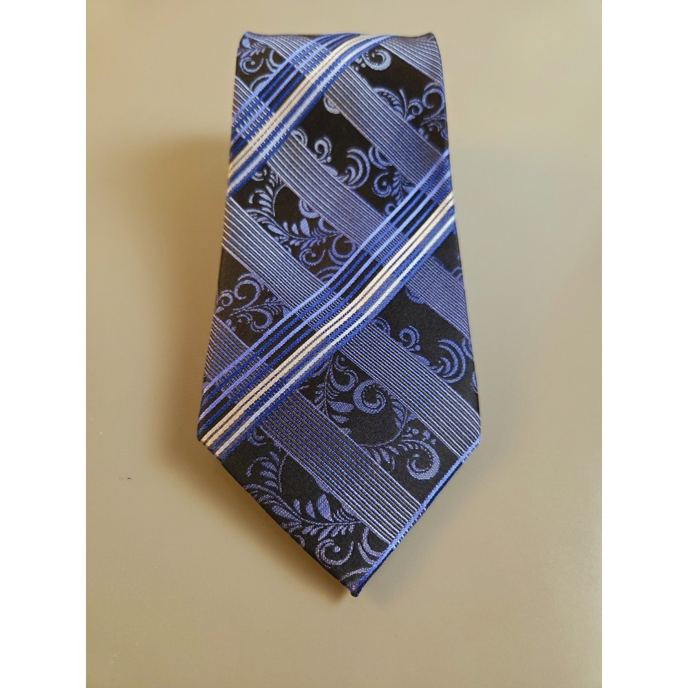 Van‎ Heusen 100% Silk Neck Tie